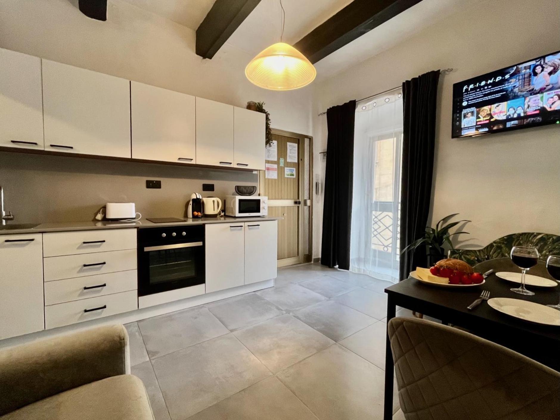 Cozy Flat. Swim Beach 2 Minutes Walk. The Old Valletta Mcri1-1 Luaran gambar